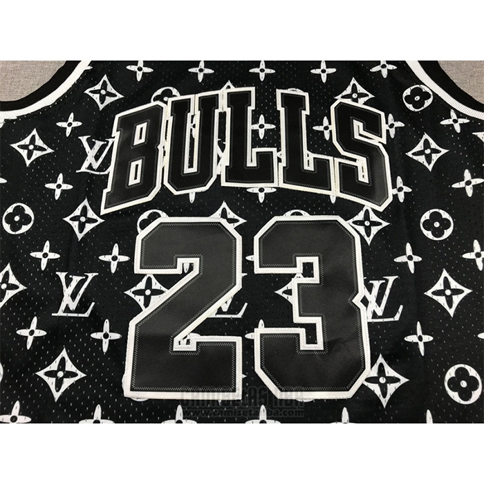 Camiseta Chicago Bulls x LV Michael Jordan #23 Mitchel & Ness 1997-98 Negro